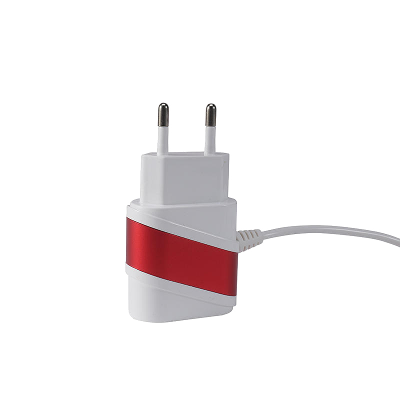 B060 2.4A USB CHARGER WITH ATTACHED CABLE